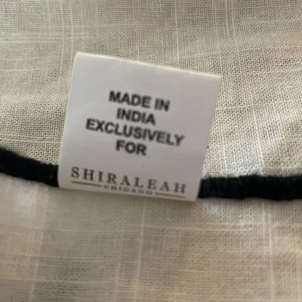 NEW. Shiraleah 
